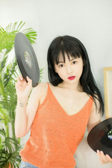 为什么男生总是手先进去扣